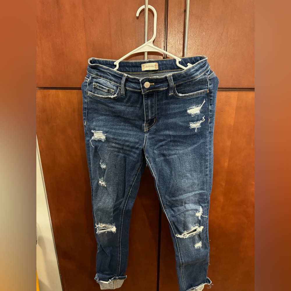 Ripped skinny jean